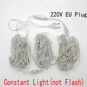 Cortina de Luzes LED Natalinas – Encanto e Magia para sua Casa