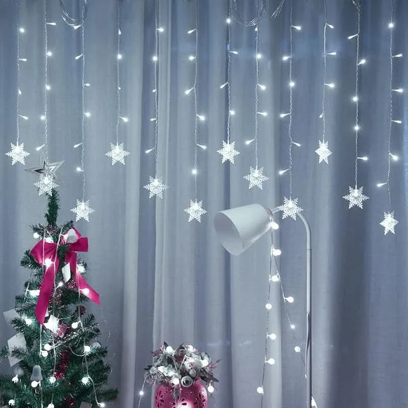 Cortina de Luzes LED Floco de Neve – Magia Natalina em Cada Detalhe