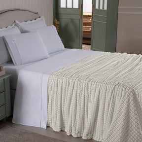 Cobertor Manta Flannel Super Macio 240g/m² Diamond Marfim